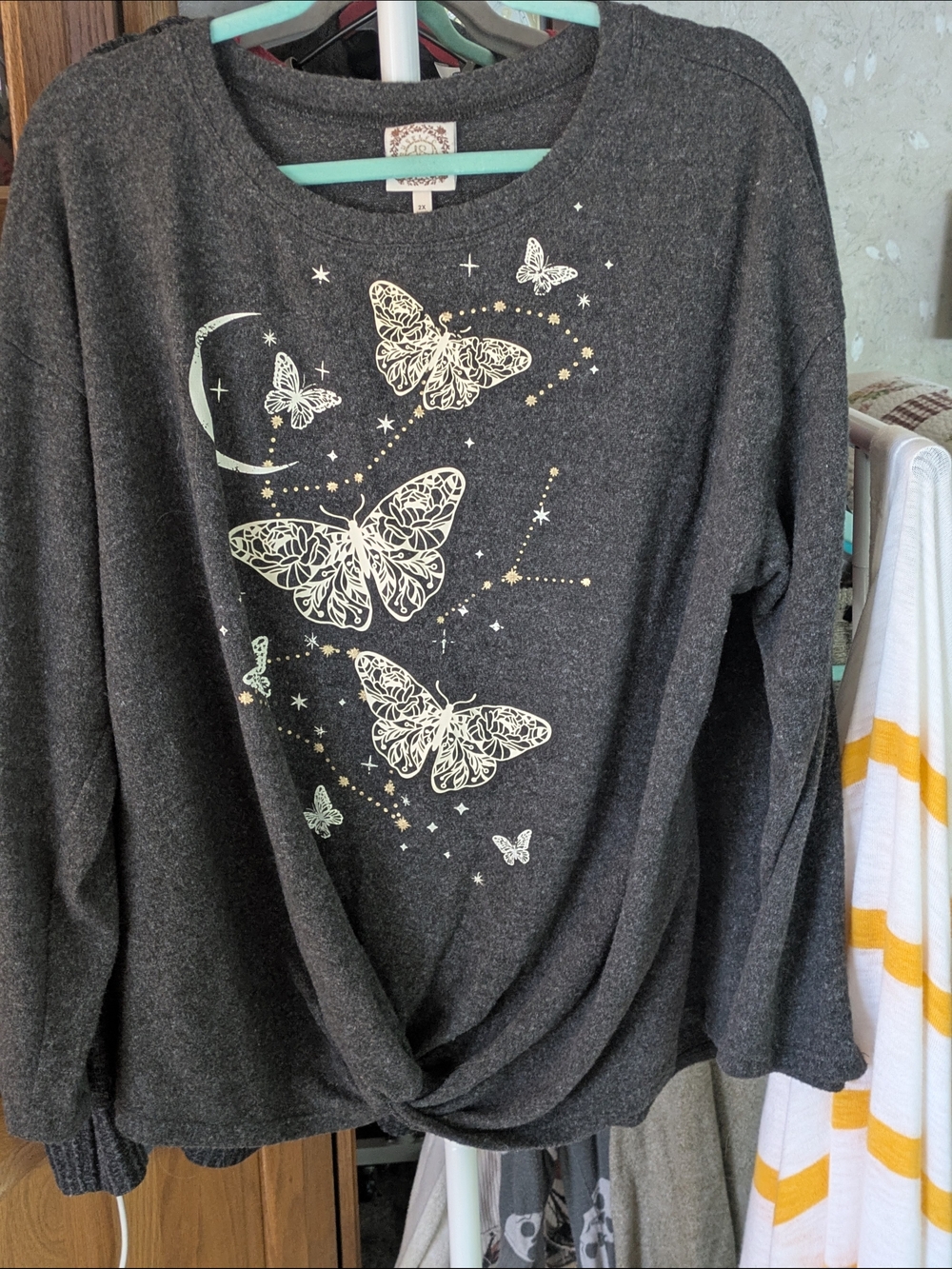 True Selfs Dark Heather Gray Butterfly Moon Knit Top With Twist Front